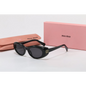 88971   Sunglasses with box