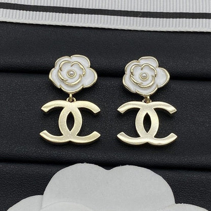 18K  Chanel Camellia Earrings
